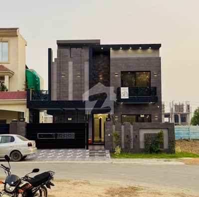 10 Marla Ultra Modren House For Sale Central Park Housing Scheme Lahore