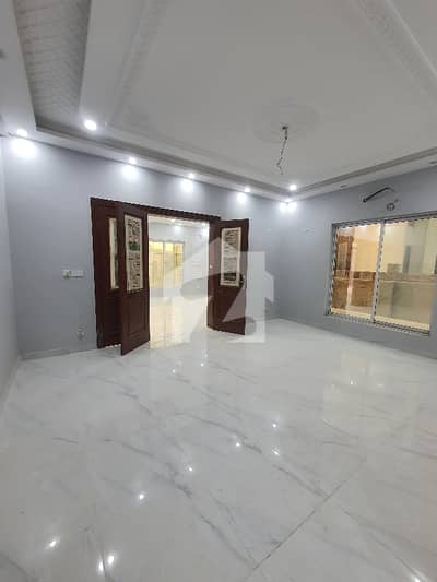 Executive Block 5 Kanal Triple-Storey Farm House Available For Rent In Gulberg Green, Islamabad Executive Block 5 Kanal Triple-Storey Farm House Available For Rent In Gulberg Green, Islamabad