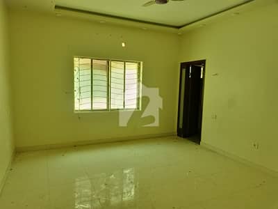 Prime Location Deal! West Open 350 Sq Yards Livable House for Sale in Falcon Complex Faisal Near The City School PAF Chapter