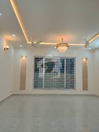 ای ۔ 11 اسلام آباد میں 5 کمروں کا 8 مرلہ مکان 8.75 کروڑ میں برائے فروخت۔ ای ۔ 11 اسلام آباد میں 5 کمروں کا 8 مرلہ مکان 8.75 کروڑ میں برائے فروخت۔