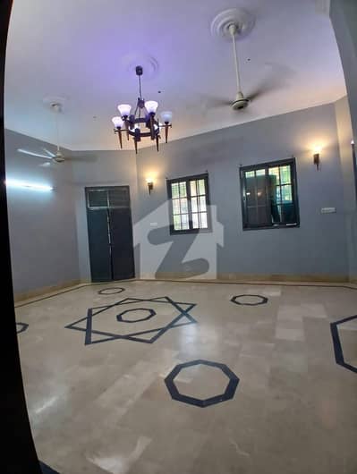 گلشنِ جمال گلشنِ اقبال ٹاؤن,کراچی میں 13 مرلہ Studio دفتر 1.75 لاکھ میں کرایہ پر دستیاب ہے۔