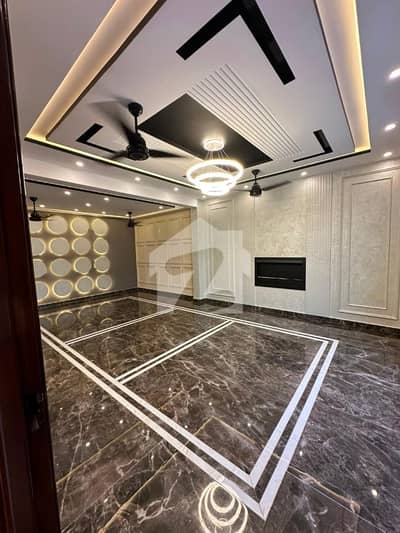 Kanal Brand New Upper Portion For Rent UET Society Lower