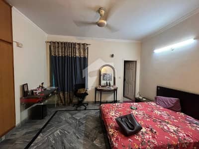 جوہر ٹاؤن فیز 1 جوہر ٹاؤن,لاہور میں 3 کمروں کا 5 مرلہ مکان 1.18 لاکھ میں کرایہ پر دستیاب ہے۔ جوہر ٹاؤن فیز 1 جوہر ٹاؤن,لاہور میں 3 کمروں کا 5 مرلہ مکان 1.18 لاکھ میں کرایہ پر دستیاب ہے۔