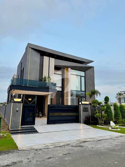 Full Furnished 1 Kanal Out Standing Top Quality Ultra Modern House For Sale Close To Defense Raya For Sale Very Reasonable Price Facing Park Full Furnished 1 Kanal Out Standing Top Quality Ultra Modern House For Sale Close To Defense Raya For Sale Very Reasonable Price Facing Park