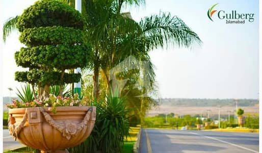 4 Kanal Develop Possession Farm House Plot Available in C Block Gulberg Greens Islamabad