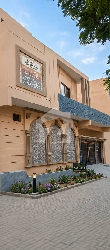 160 Sq. Yards Newly Constructed House For Sale