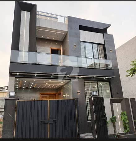 5 Marla House Available For Rent 5 Marla House Available For Rent