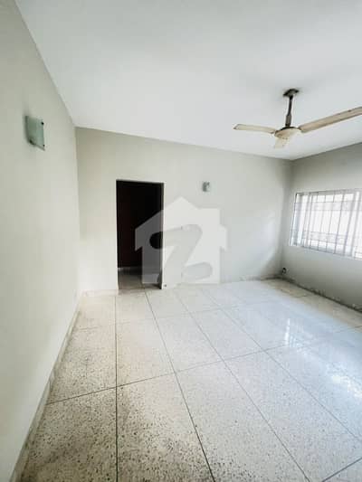 Proper 2 Unit Bungalow for Rent in DHA Phase 6, Khayaban-e-Badar 500 Yards, 3 Bed DD Each Portion