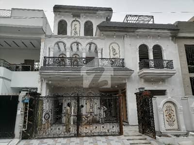 Prime Location House For sale In Rs. 52500000