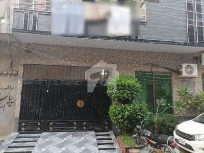الحمد پارک لاہور میں 4 کمروں کا 5 مرلہ مکان 3.0 کروڑ میں برائے فروخت۔
