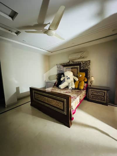 Prime Location House For Grabs In 20 Marla Raza Abad