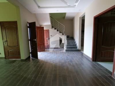 Get An Attractive Prime Location House In Karachi Under Rs. 16000000