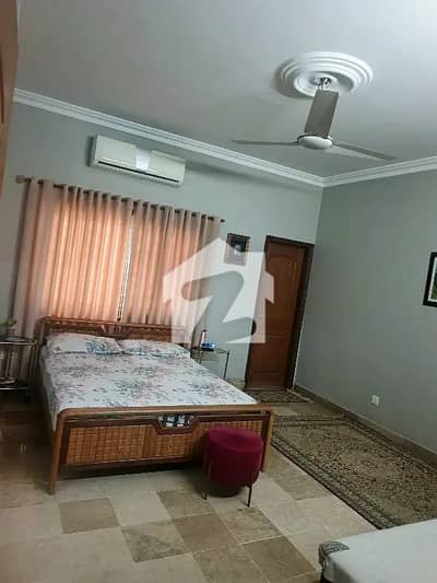 Gulshan-e-Iqbal - Block 2 House Sized 240 Square Yards For sale Gulshan-e-Iqbal - Block 2 House Sized 240 Square Yards For sale