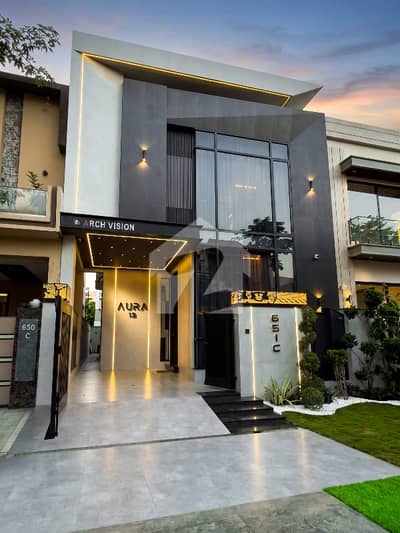 5 MARLA MODERN HOUSE FOR RENT