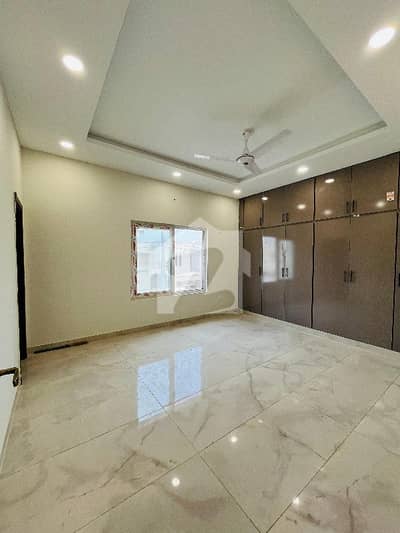 Ready To Buy A House In Falcon Complex New Malir Karachi