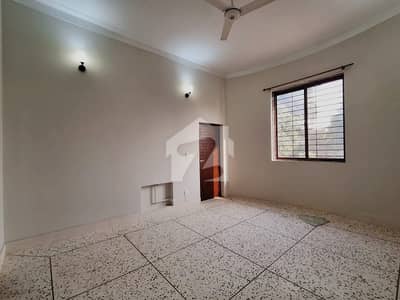 Prime Location Corner House For Sale In Sector F-7 Islamabad