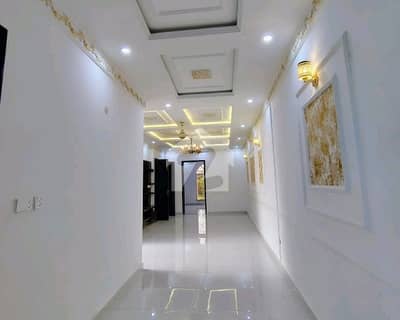 Prime Location Upper Portion Of 10 Marla Available In Lake City Meadows