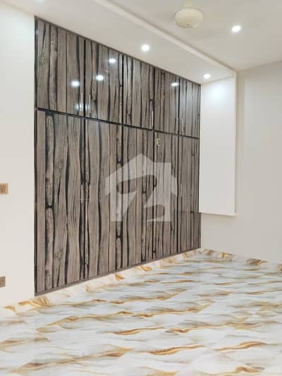 5 Marla Brend New Luxury House For Rent
