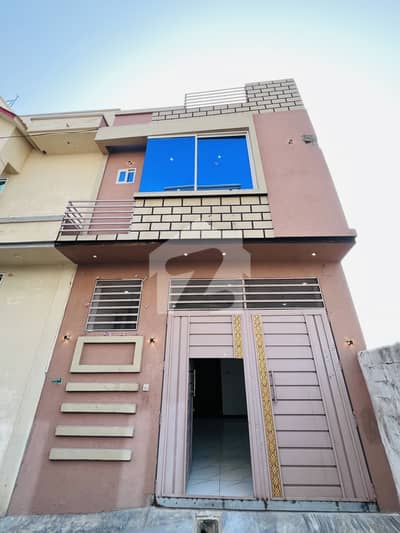 ورسک روڈ پشاور میں 3 کمروں کا 2 مرلہ مکان 95.0 لاکھ میں برائے فروخت۔