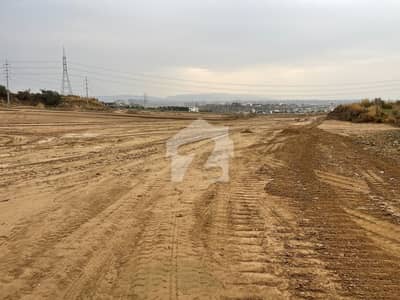 1 Kanal Investors Price Plot For Sale In Sec F1 In DHA Phase 5 Islamabad  > Direct Deal With Owner