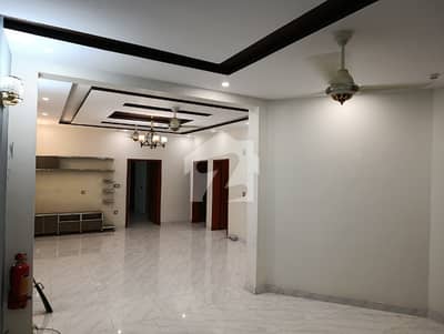 5 marla Most Beautiful prime Location House for rent in Khayaban-e-Amin