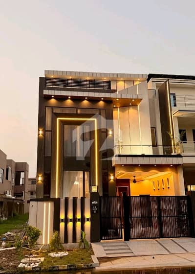 Stunning Prime Location House Is Available For sale In Citi Housing Society Stunning Prime Location House Is Available For sale In Citi Housing Society