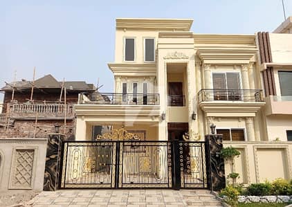 سٹی ہاؤسنگ سوسائٹی گوجرانوالہ میں 6 کمروں کا 10 مرلہ مکان 4.5 کروڑ میں برائے فروخت۔ سٹی ہاؤسنگ سوسائٹی گوجرانوالہ میں 6 کمروں کا 10 مرلہ مکان 4.5 کروڑ میں برائے فروخت۔