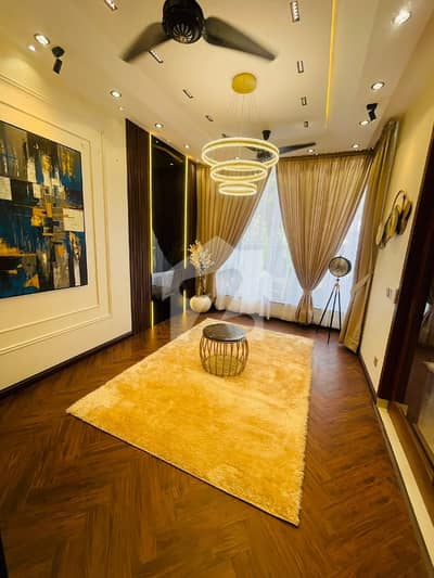 10 Marla A+ Construction House Available For Sale In Bahria Enclave Islamabad. Direct Meeting With Owner.