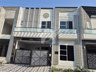 ایڈن ویلی فیصل آباد میں 3 کمروں کا 4 مرلہ مکان 2.8 کروڑ میں برائے فروخت۔