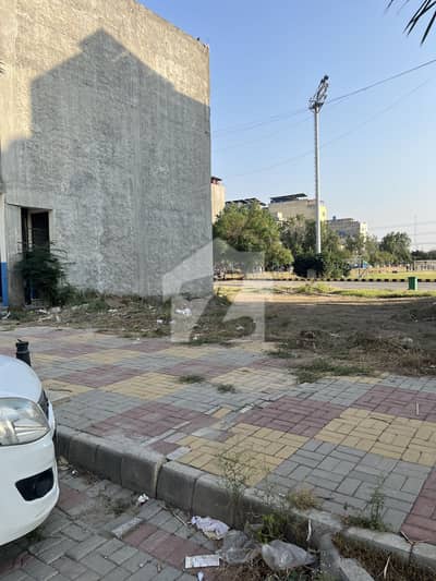 4 Marla Commercial Plot Is Available For Sale