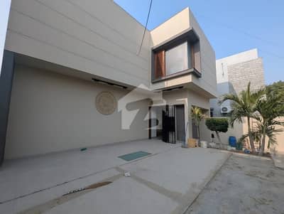 500 Sq. Yards Slightly Used Bungalow Available for Sale