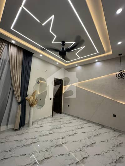 10 MARLA BRAND NEW FULL HOUSE FOR SALE IN JASMINE BLOCK BAHRIA TOWN LAHORE LAHORE