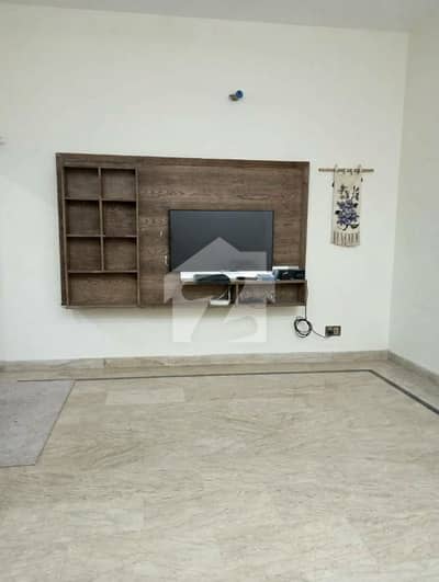 10 Marla Ground Floor Available For Rent in Mohlanwal