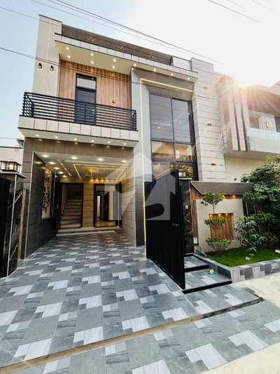 Stunning Prime Location 5 Marla House In Bismillah Housing Scheme - Iqbal Block Available Stunning Prime Location 5 Marla House In Bismillah Housing Scheme - Iqbal Block Available