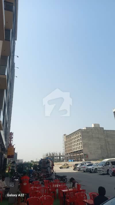 ٹاپ سٹی 1 - کنور معیز بلاک ٹاپ سٹی 1,اسلام آباد میں 2 کمروں کا 5 مرلہ فلیٹ 1.56 کروڑ میں برائے فروخت۔