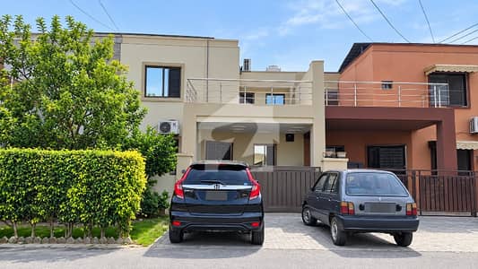 5 MARLA SUPER DELUXE NEXT-TO-CORNER SOCIETY MODEL HOUSE FOR SALE