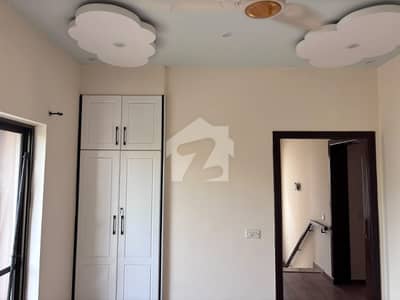 10 Marla Lower Portion Available For Rent In DHA Phase 3