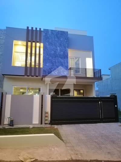 A Gorgeous Owner Built house 30 *70 (9.3 Marla) Triple Storey House for Sale (Used)in G14/4 Islamabad.