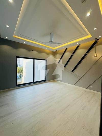 brand new 10 Marla house