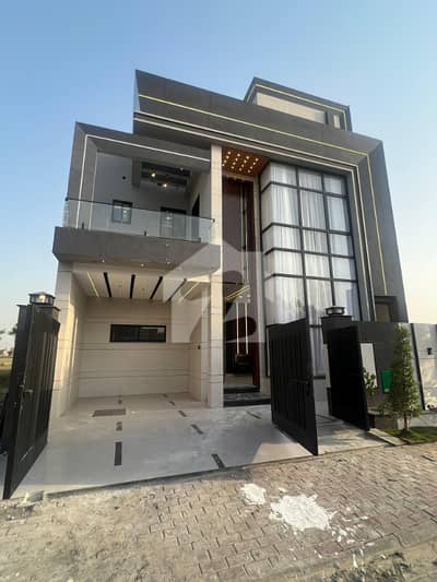 5 MARLA BRAND NEW ULTRA LUXURY MODERN HOUSE FOR SALE IN JINNAH BLOCK BAHRIA TOWN LAHORE
