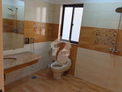 1 Kanal Sui Gas Society House For Sale In Phase 1
