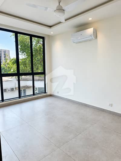 Spacious 3-Bedroom Semi-Furnished Apartment