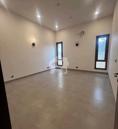 Ready To sale A Prime Location House 600 Square Yards In DHA Phase 6 Karachi