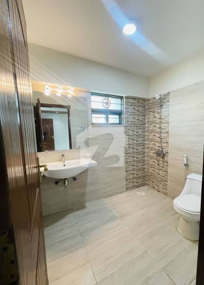 10 Marla 3 Bedroom Apartment Available For Rent In Askari 11 Lhr 10 Marla 3 Bedroom Apartment Available For Rent In Askari 11 Lhr
