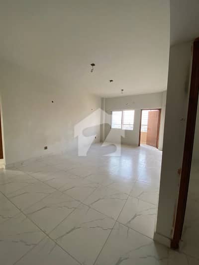 ROYAL ICON 3 BED DD FLAT FOR RENT IN GULSHAN E IQBAL 13D2