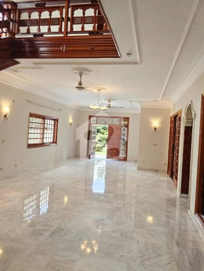 BANGALOW PORTION FOR RENT