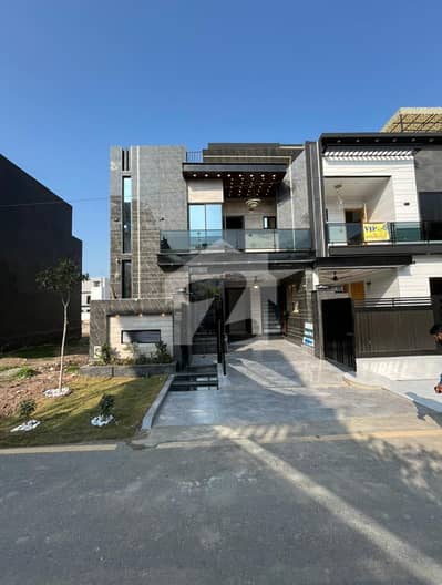 5 Marla Modern Design Lavish House For Sale In Park View City Lahore | For Discounted Price And Original Pictures Download The App Signature Lands
