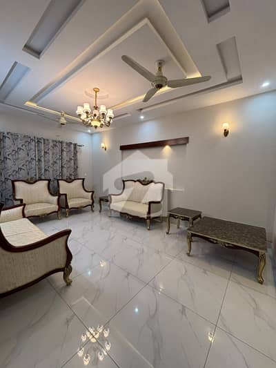 10 Marla (35x70) Luxury Designer House For Sale In G-13 Islamabad