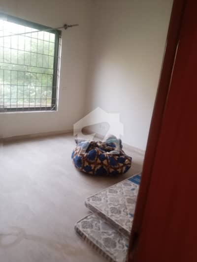 Upper portion for rent Upper portion for rent