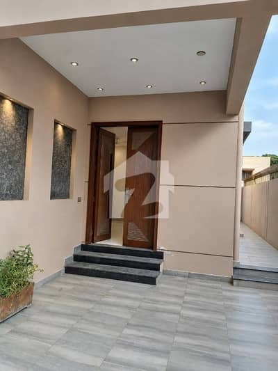 250 Yards Slightly Used Duplex Available For Sale